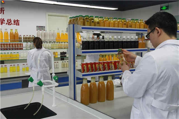 发酵型绿茶黄瓜酸乳饮料配方的研制